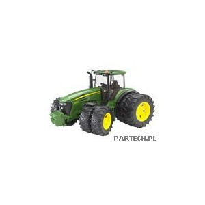 Bruder John Deere 7930 z ogumieniem bliźniaczym   