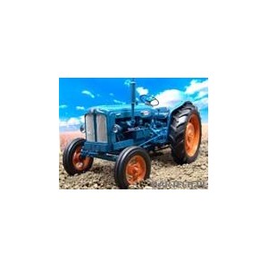 Universal Hobbies Fordson Power major   